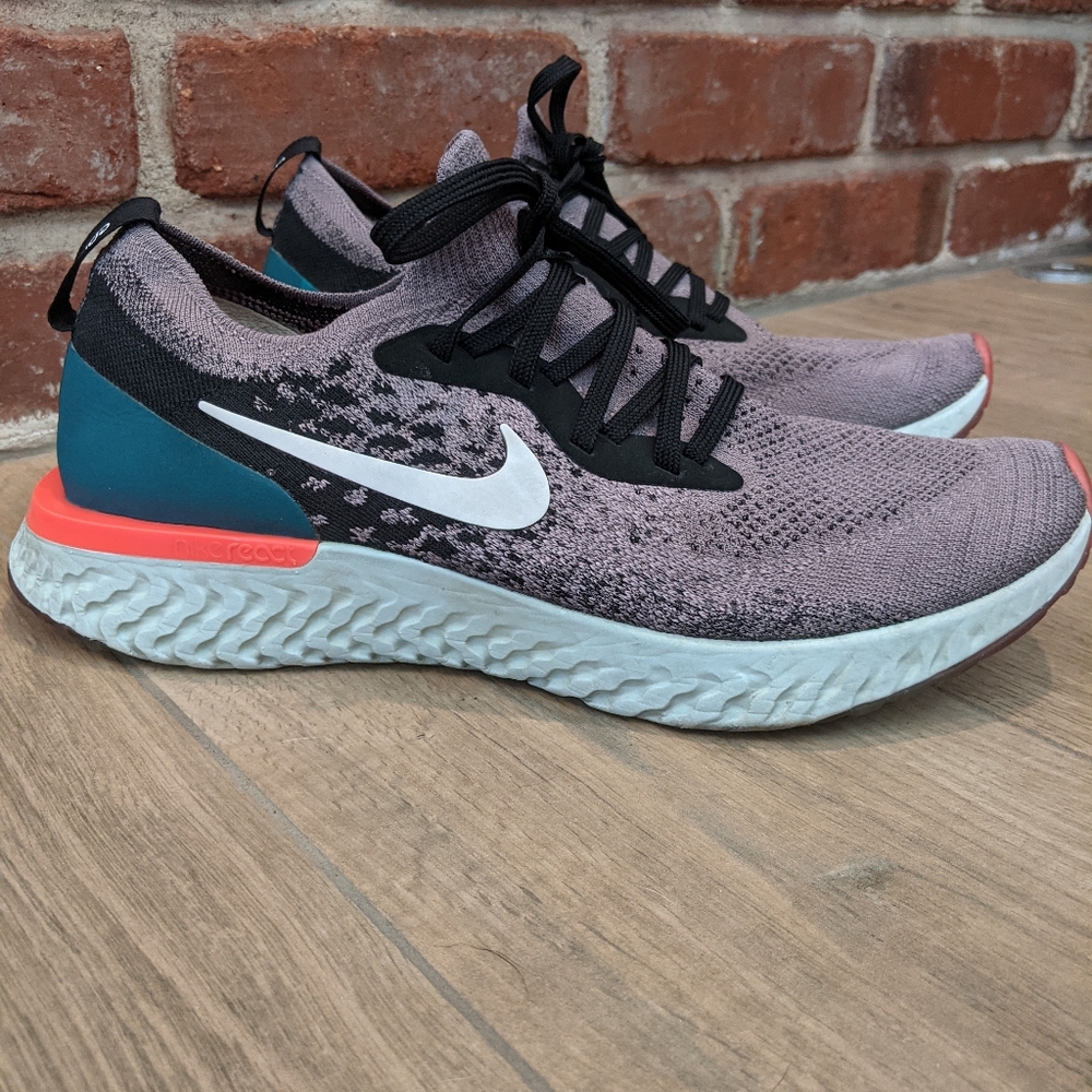Nike Flyknit Epic React